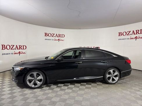 Used 2020 Honda Accord Touring image 5