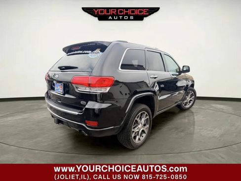 Used 2020 Jeep Grand Cherokee Overland AWD/4WD image 10
