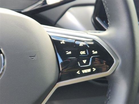 Certified 2022 Volkswagen ID.4 Pro image 21