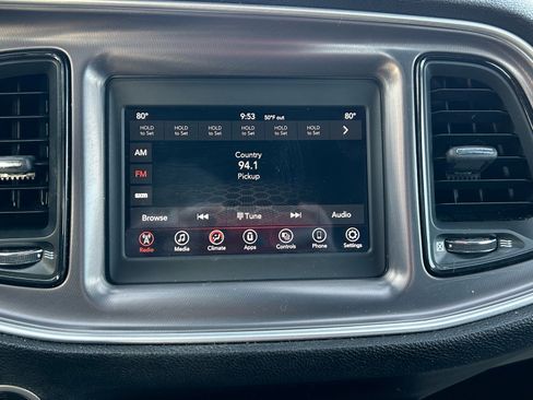 Used 2021 Dodge Challenger SXT image 22