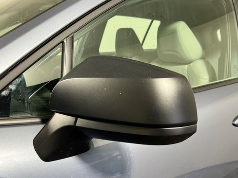 New 2026 Toyota Corolla Cross L image 12