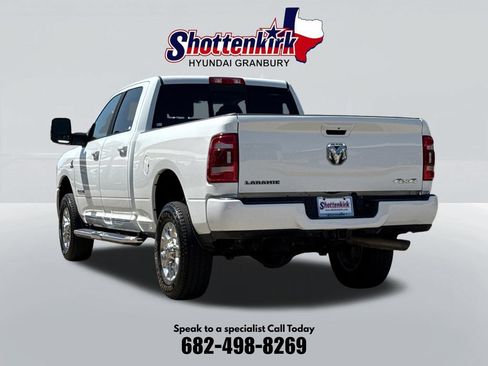 Used 2024 RAM 2500 Laramie AWD/4WD image 8
