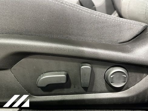 Certified 2024 Subaru Crosstrek 2.0i Premium image 20