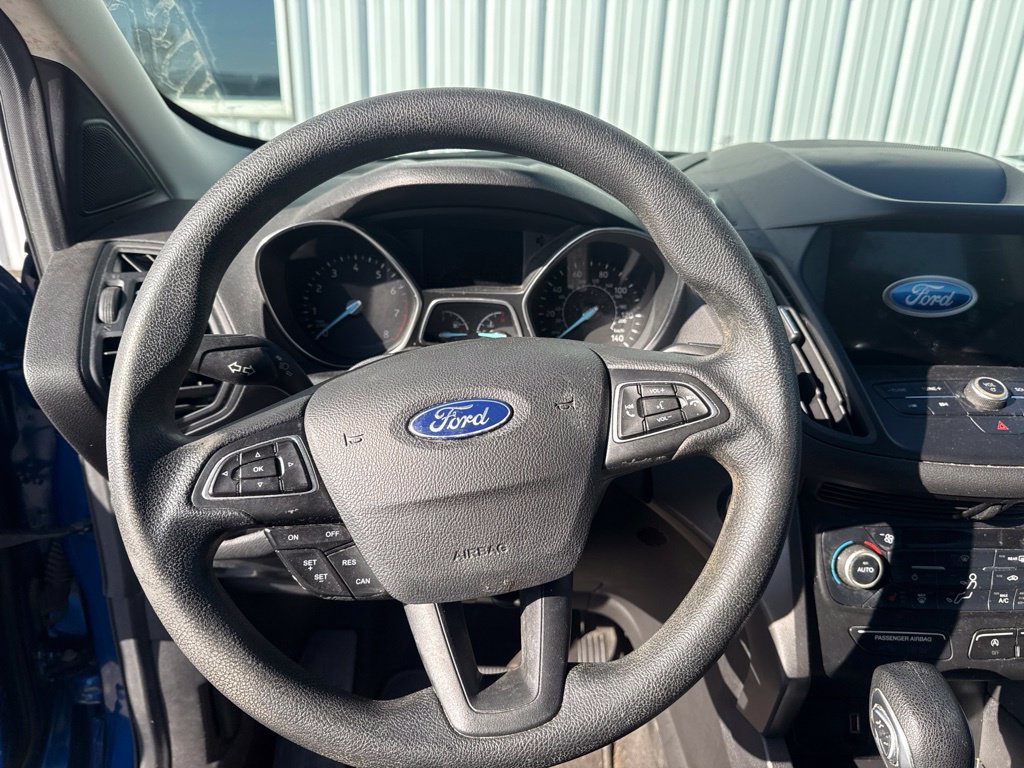 Used 2019 Ford Escape SE FWD image 16