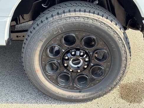 New 2026 Ford F250 XLT w/ XLT Premium Package AWD/4WD image 9