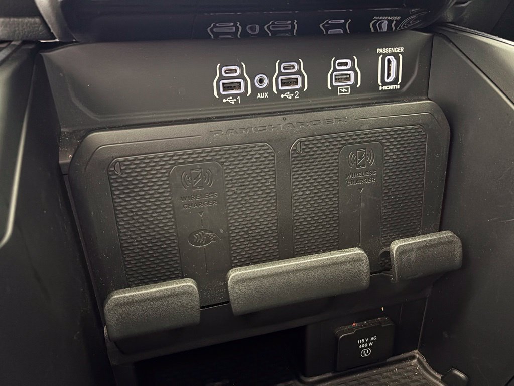 Used 2025 RAM 1500 Laramie AWD/4WD image 16