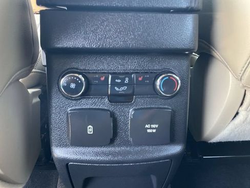 Used 2016 Ford Explorer Limited w/ Equipment Group 301A AWD/4WD image 20