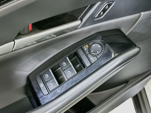 Used 2024 MAZDA CX-30 AWD 2.5 S w/ Select Sport Pkg image 15