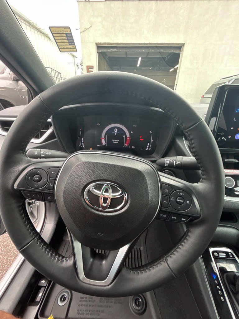 Used 2026 Toyota Corolla SE FWD image 15