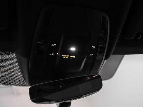 New 2026 Porsche Taycan image 41