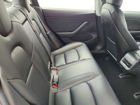 Used 2018 Tesla Model 3 Long Range RWD image 27