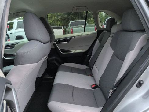 Certified 2021 Toyota RAV4 XLE AWD/4WD image 13