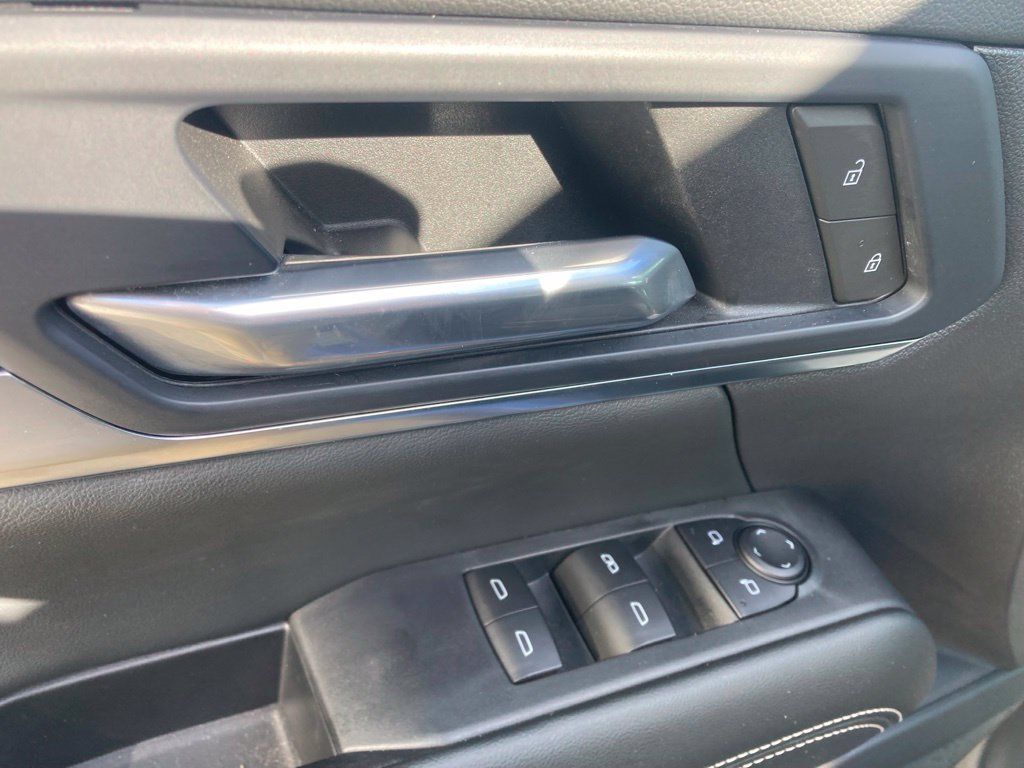 Certified 2025 GMC Terrain Elevation FWD image 19