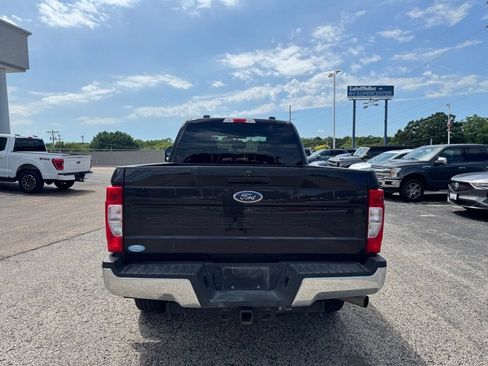 Used 2020 Ford F250 XL w/ STX Appearance Package AWD/4WD image 6