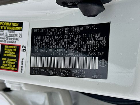 Used 2022 Toyota Camry SE image 12