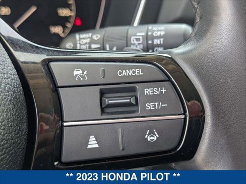 Used 2023 Honda Pilot EX-L image 15