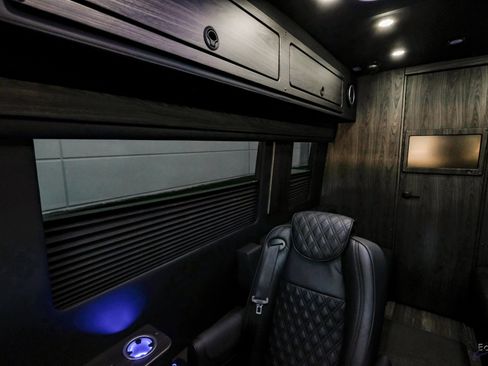 Used 2025 Mercedes-Benz Sprinter 3500 image 76