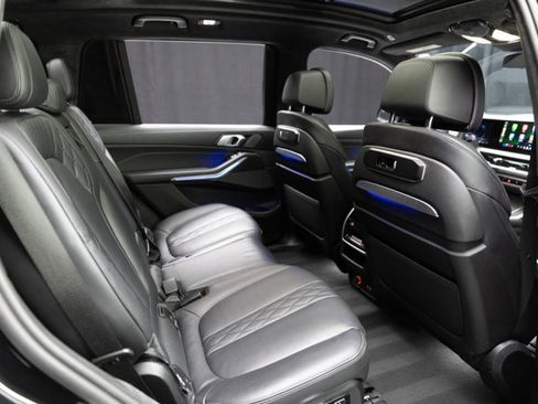 Used 2024 BMW X7 M60i w/ Executive Package image 72