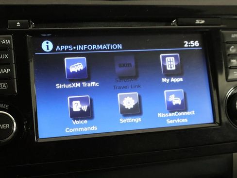 Used 2018 Nissan Rogue Sport SL image 32