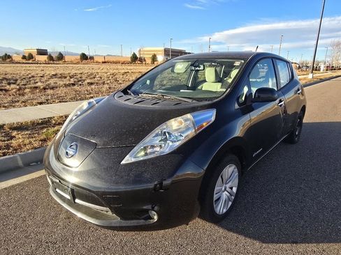 Used 2014 Nissan Leaf SV w/ LED & Quick Charge Package image 1