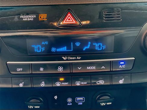 Used 2020 Hyundai Tucson Limited FWD image 19