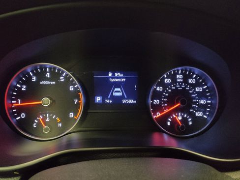 Used 2020 Kia Sportage LX image 23