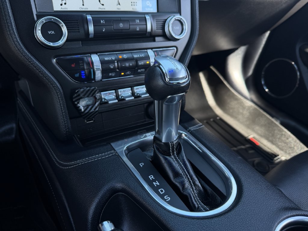 Used 2018 Ford Mustang GT Premium w/ GT Performance Package RWD image 18