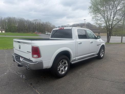 Used 2015 RAM 1500 Laramie w/ Convenience Group image 5