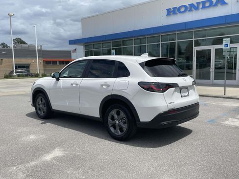 Used 2026 Honda HR-V LX image 4