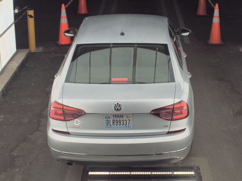 Used 2017 Volkswagen Passat 1.8T S FWD image 8