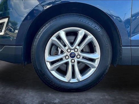 Used 2017 Ford Edge Titanium w/ Equipment Group 301A AWD/4WD image 34