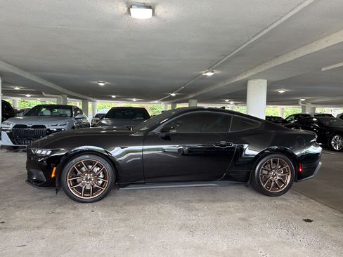 Used 2024 Ford Mustang Premium RWD image 2