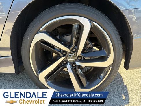 Used 2019 Honda Accord Sport image 27