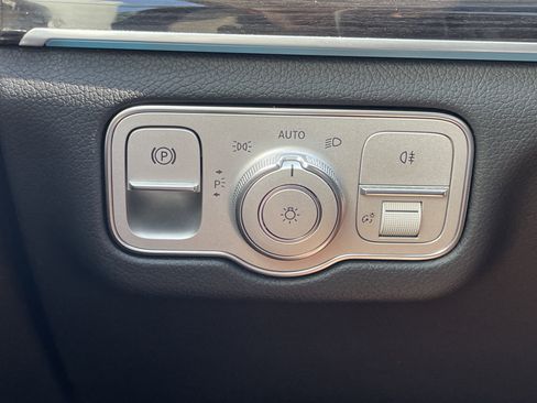 Certified 2023 Mercedes-Benz GLE 350 4MATIC image 23