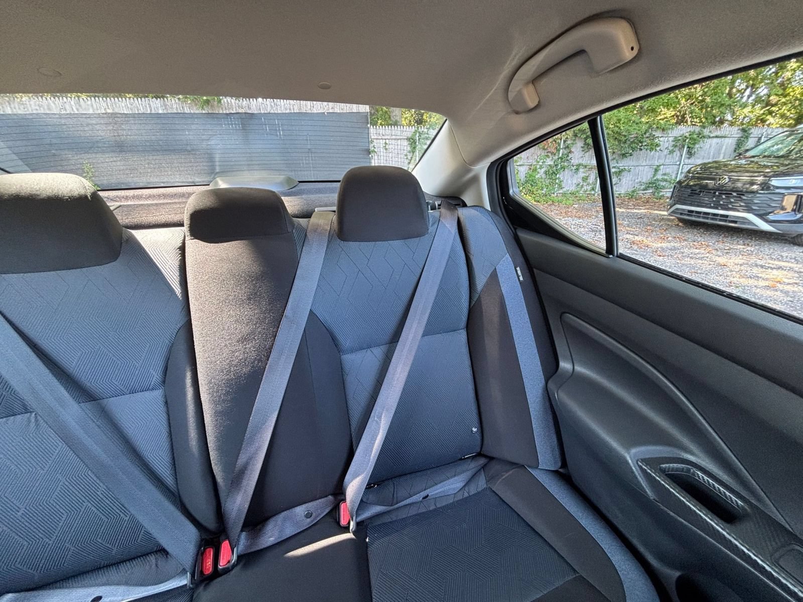 Used 2025 Nissan Versa SV FWD image 37