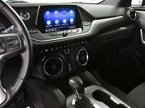Used 2020 Chevrolet Blazer LT image 20