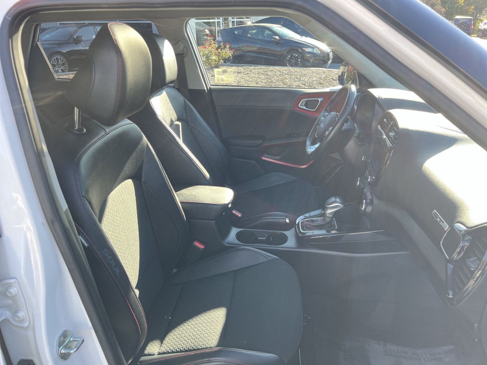 Used 2023 Kia Soul GT-Line FWD image 26
