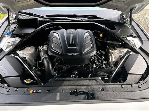 Used 2018 Genesis G80 3.3T Sport AWD/4WD image 11