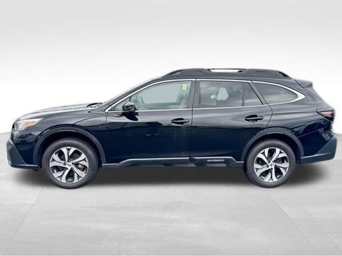 Used 2022 Subaru Outback Limited AWD/4WD image 5