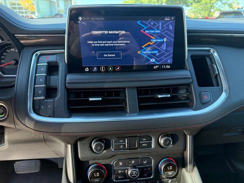 Used 2021 Chevrolet Tahoe RST w/ Luxury Package AWD/4WD image 13
