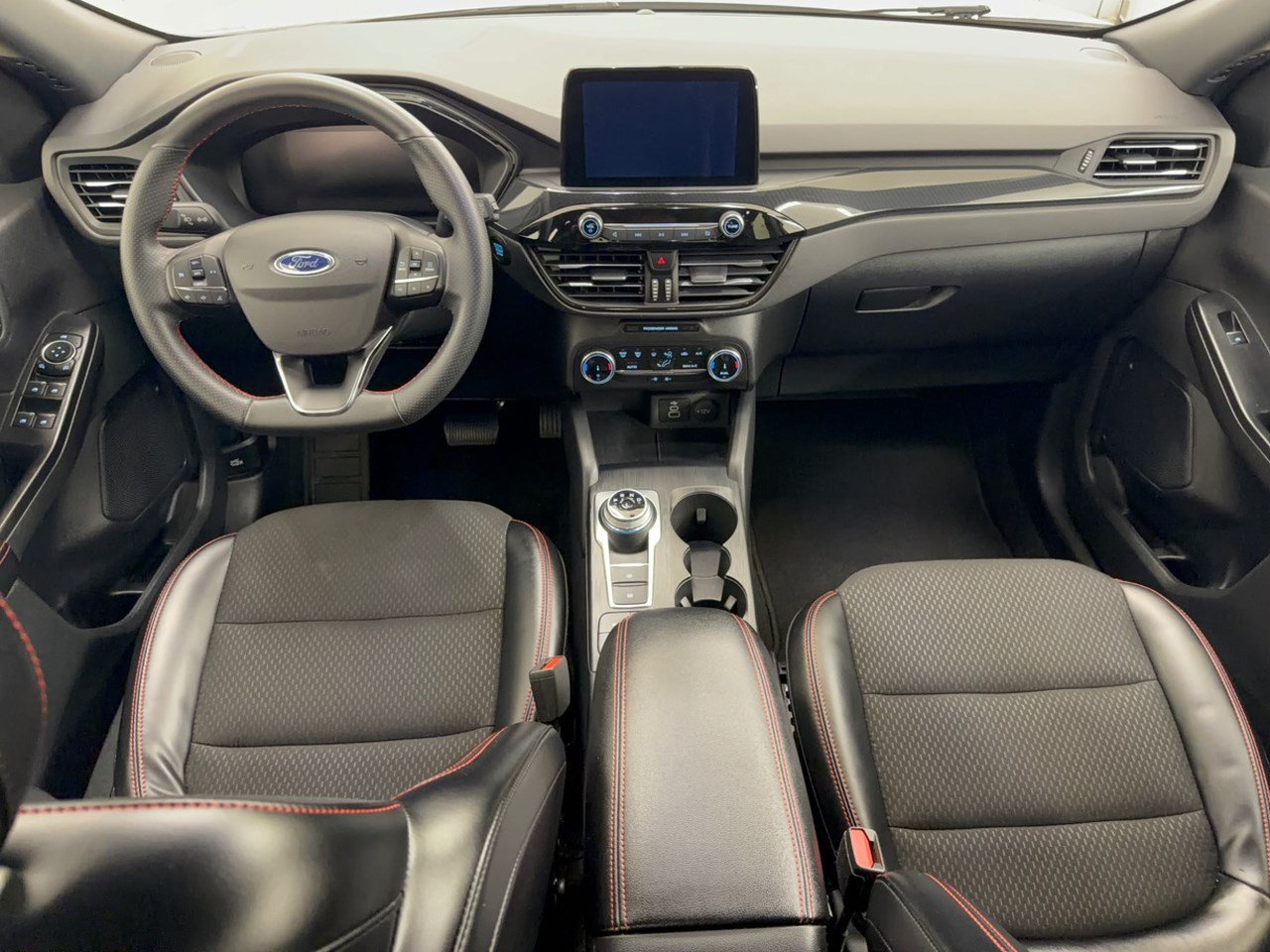 Used 2025 Ford Escape ST-Line FWD image 17