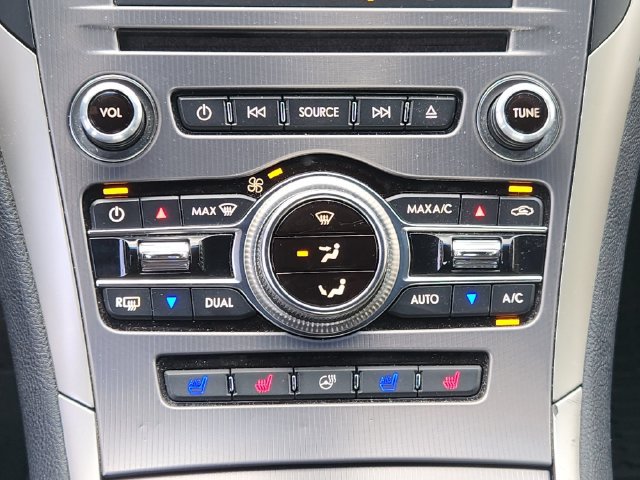Used 2018 Lincoln MKZ Reserve w/ Luxury Package FWD image 21