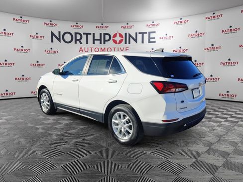 Used 2024 Chevrolet Equinox LT w/ LPO, Floor Liner Package image 4