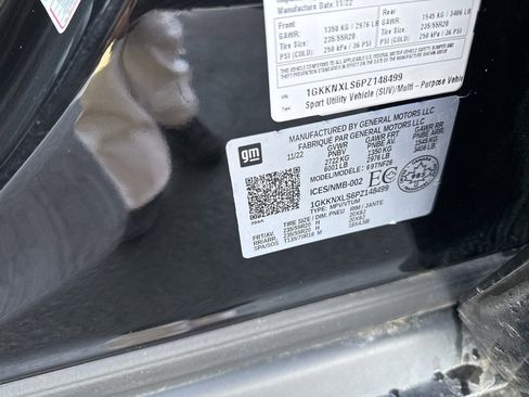 Used 2023 GMC Acadia Denali image 35