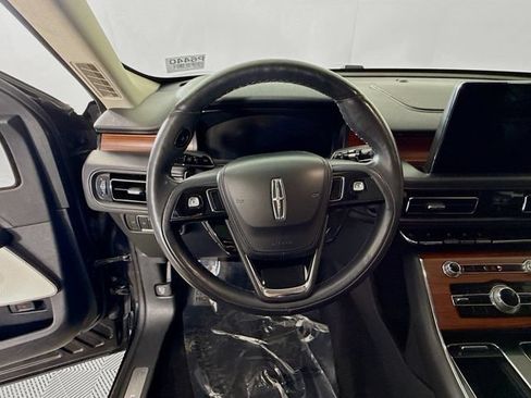 Used 2022 Lincoln Aviator Reserve w/ Equipment Group 201A AWD/4WD image 12