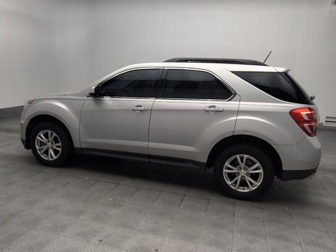 Used 2017 Chevrolet Equinox LT AWD/4WD image 3