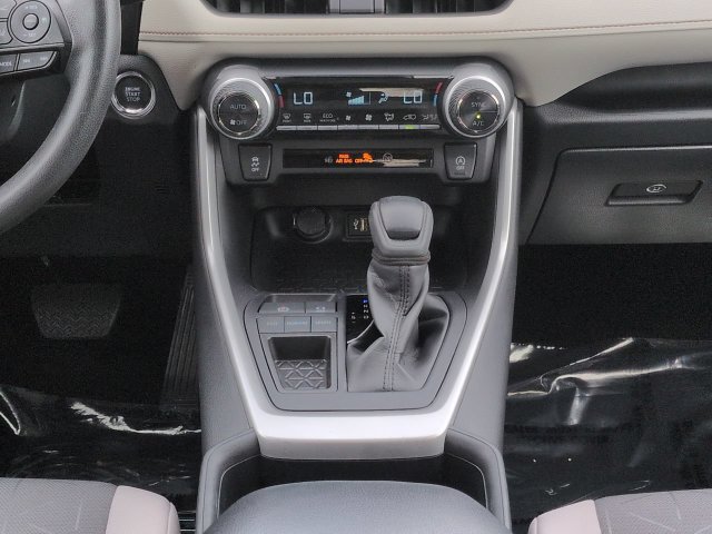 Certified 2024 Toyota RAV4 XLE w/ Convenience Package FWD image 19