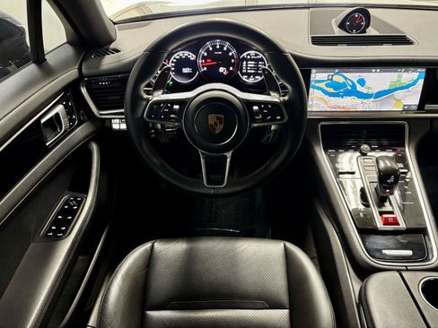 Used 2018 Porsche Panamera 4 AWD/4WD image 2