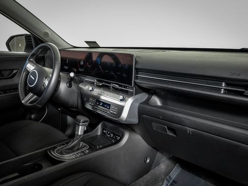 Used 2026 Hyundai Kona SEL Sport FWD image 38