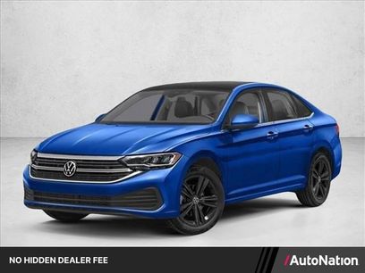 Used 2024 Volkswagen Jetta SE w/ Panoramic Sunroof Package